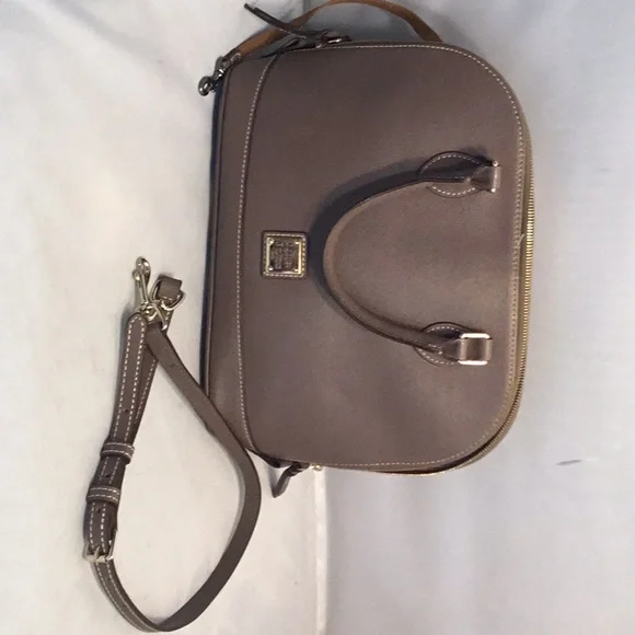 DOONEY & BOURKE DOME SATCHEL DARCY BAG - Picture 7 of 8